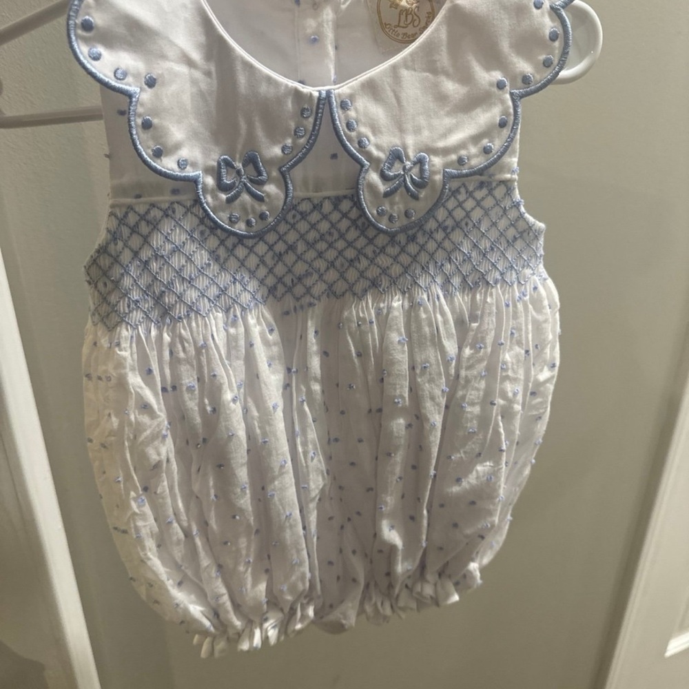 NWT Little Bear Smocks Bubble